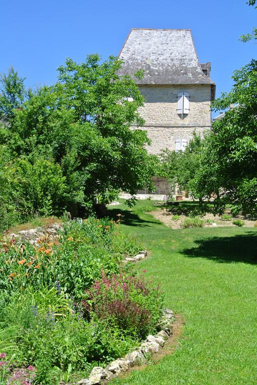 Chambre D'Hotes Au Jardin De La Bachellerie Bagian luar foto